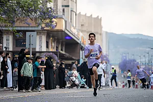  سباق الجاكرندا للأطفال 