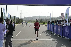 سباق الجاكرندا