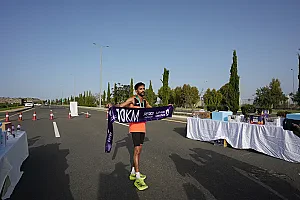 سباق الجاكرندا