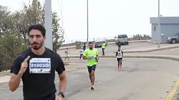   سباق نصف ماراثون الباحة