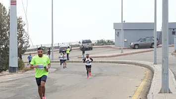   سباق نصف ماراثون الباحة