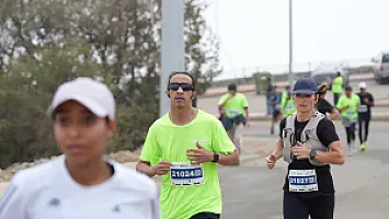   سباق نصف ماراثون الباحة
