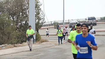   سباق نصف ماراثون الباحة
