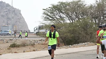   سباق نصف ماراثون الباحة