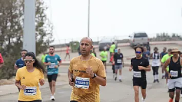   سباق نصف ماراثون الباحة