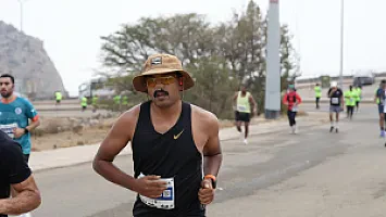   سباق نصف ماراثون الباحة