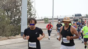   سباق نصف ماراثون الباحة
