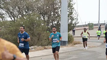   سباق نصف ماراثون الباحة