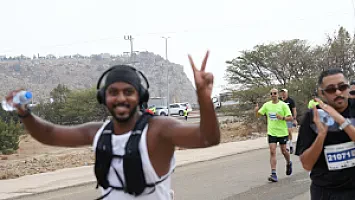   سباق نصف ماراثون الباحة