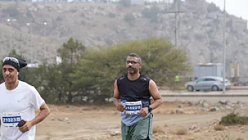   سباق نصف ماراثون الباحة