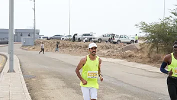   سباق نصف ماراثون الباحة