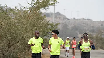   سباق نصف ماراثون الباحة