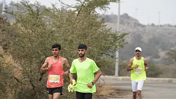   سباق نصف ماراثون الباحة