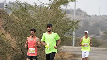   سباق نصف ماراثون الباحة