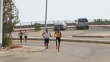   سباق نصف ماراثون الباحة