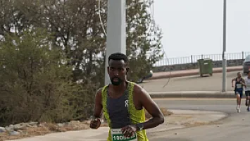   سباق نصف ماراثون الباحة