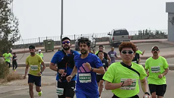   سباق نصف ماراثون الباحة